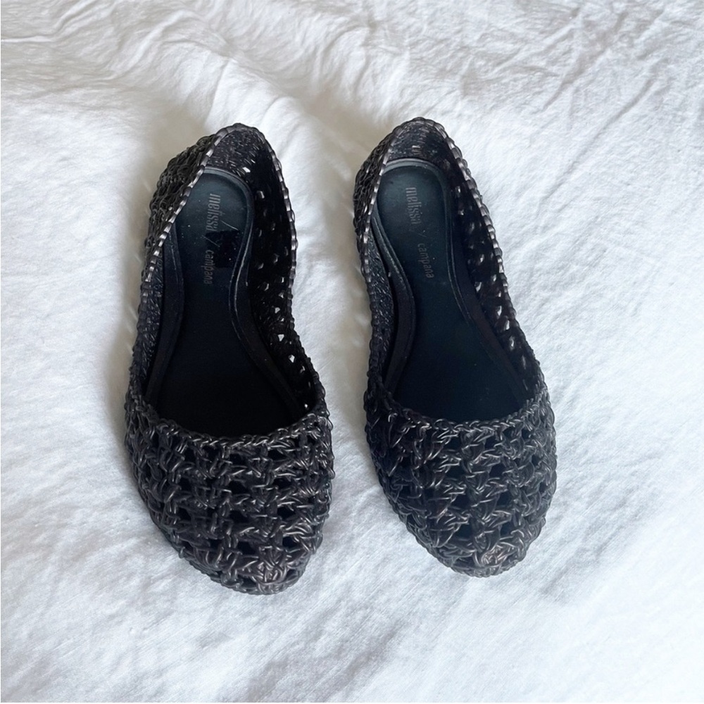 Mini Melissa jelly shoes size 9

Dark chocolate brown